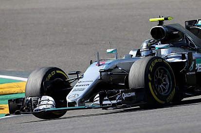 Rosberg rekent op stevig gevecht met Verstappen en Raikkonen