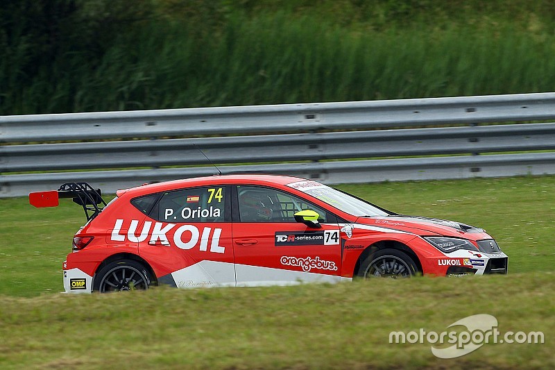 TCR泰国站排位:佩佩·奥利奥拉凭借0.001秒 优势夺得杆位