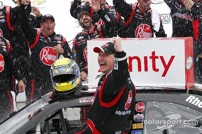 Race winner Michael McDowell, Richard Childress Racing Chevrolet