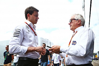 Wolff: "Verstappen è un grande talento ma ora è pericoloso"
