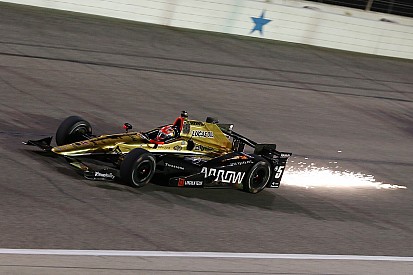 Une défaite cruelle pour James Hinchcliffe au Texas