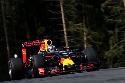 Ricciardo: Red flag mengamankan podiumku setelah kerusakan sayap depan ditikungan pertama