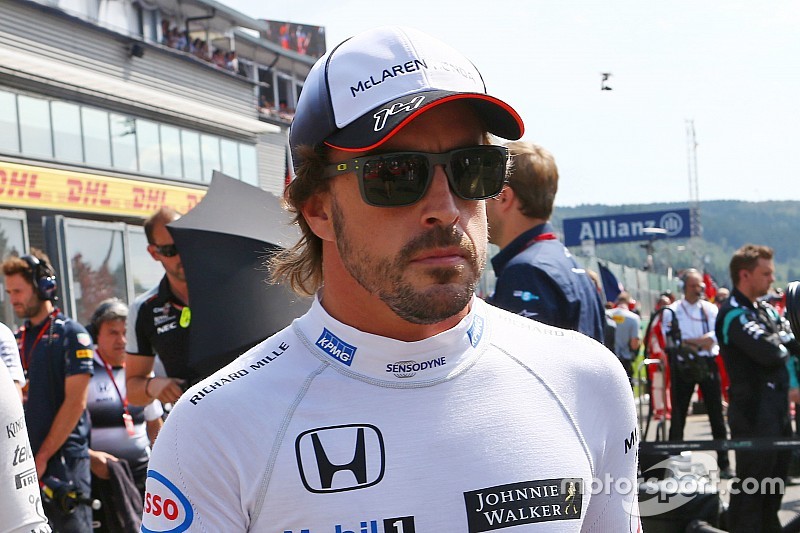 Fernando Alonso, McLaren in griglia