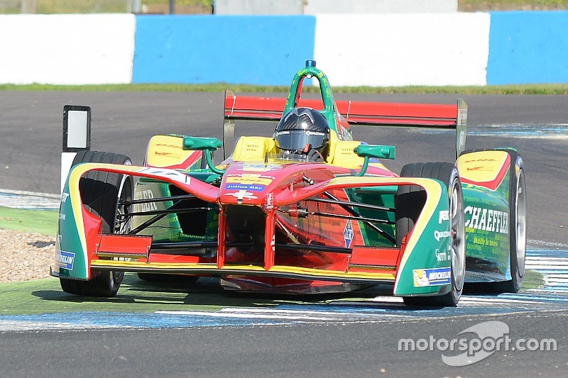 Video: Die besten Szenen vom Test der Formel E in Donington