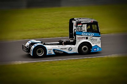 Az OXXO Racing idén is rajthoz áll a Hungaroringen!