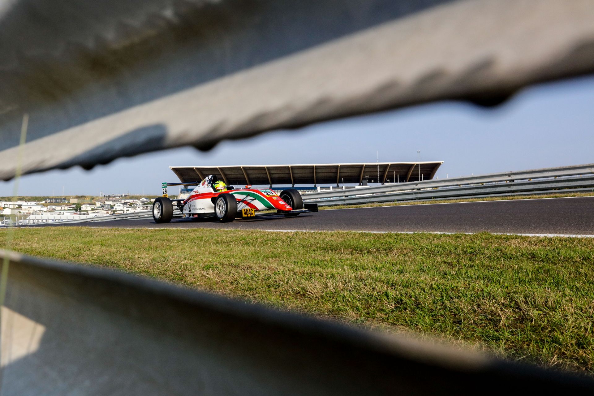 Mick Schumacher egy harmadik hellyel nyitott Hollandiában