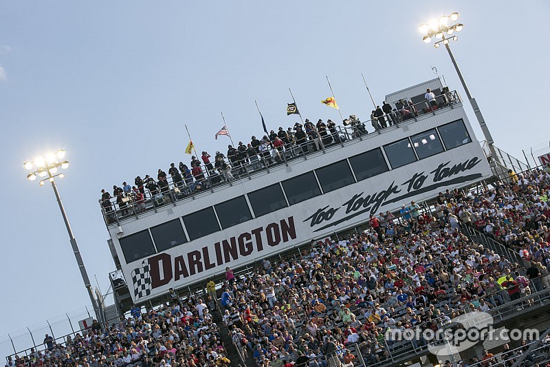NASCAR: Hurrikan Hermine verhindert Darlington-Qualifying