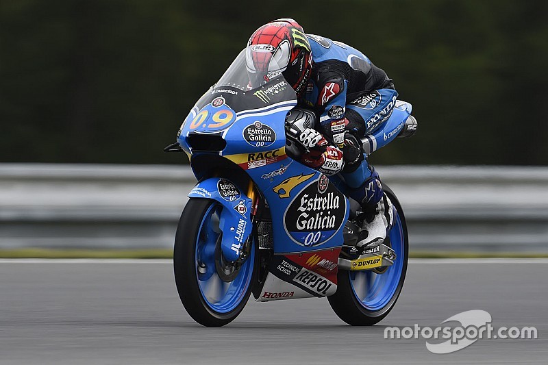 Silverstone, Libere 2: Navarro risponde a Bagnaia. Binder secondo