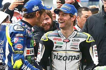 Em alta, Crutchlow larga na pole em Silverstone; Rossi é 2º