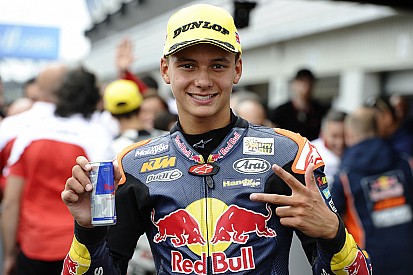 Bendsneyder over eerste GP-podium: "Derde plaats is ongelooflijk"