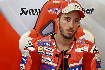 Dovi come Iannone: "Ho avuto problemi al braccio destro da metà gara"
