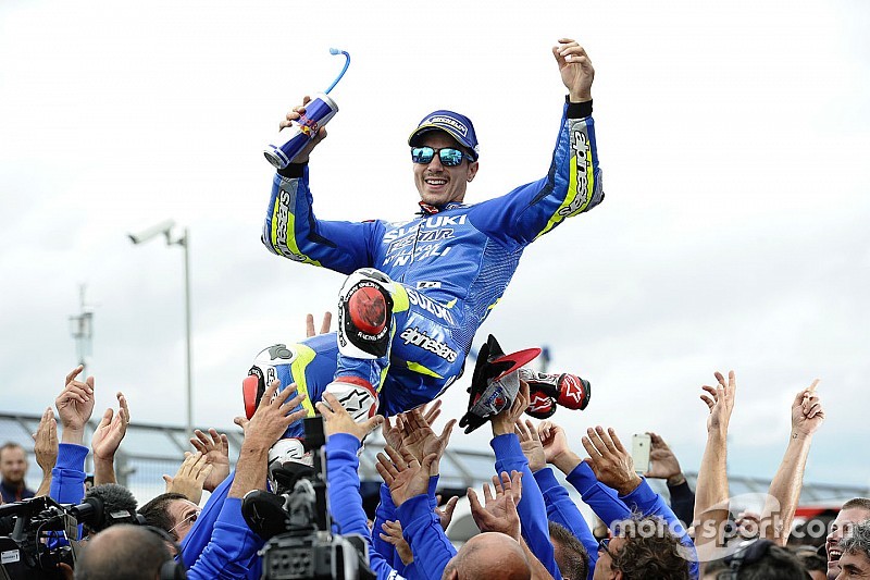 Race winner Maverick Viñales, Team Suzuki MotoGP