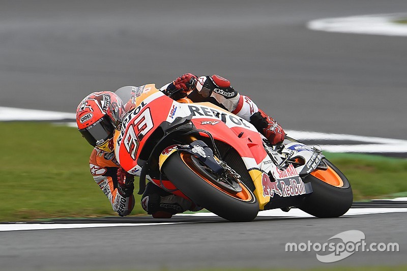 MotoGPイギリス:マルケス「2位で終われたのに、リスクを取りすぎだ」
