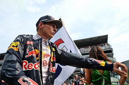 Ecclestone diz que F1 precisa de mais Verstappens