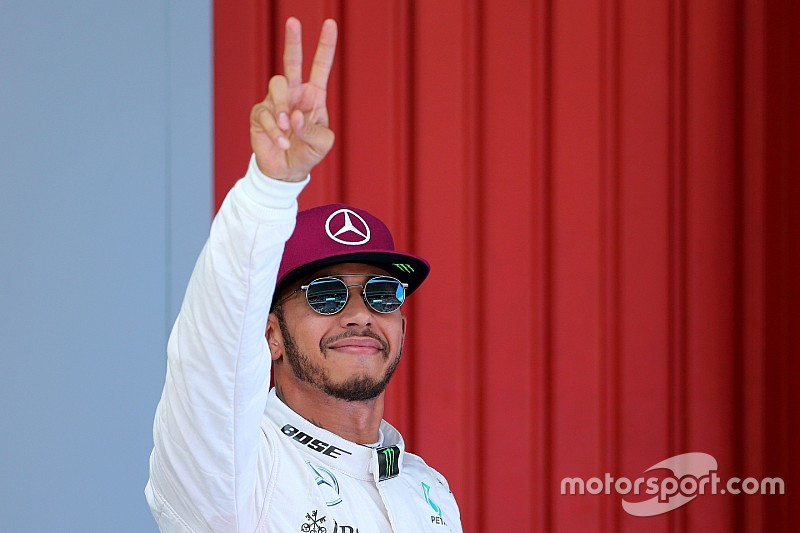 GP Spanyol: Hamilton mengalahkan Rosberg untuk pole ketika Ferrari mengalami kesulitan