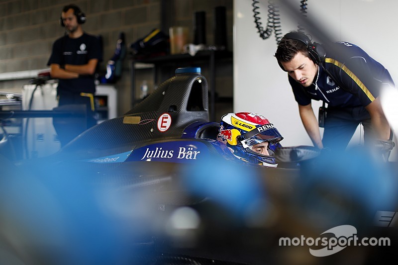 Buemi: “Sento che siamo ben preparati per Hong Kong”