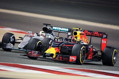 Red Bull - Le V6 turbo Renault devrait être à 15 ch du Mercedes en 2017