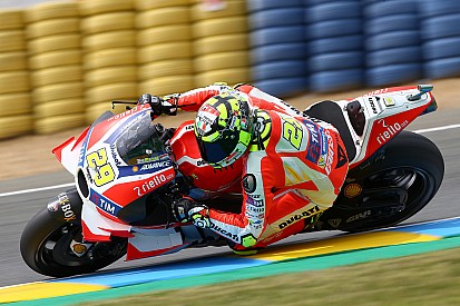 FP3 MotoGP Perancis: Iannone kalahkan Lorenzo 0,005 detik