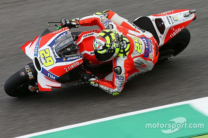 FP3 MotoGP Italia: Iannone ungguli Marquez