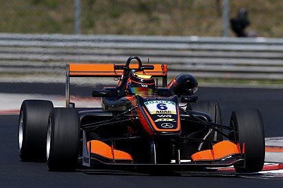 Ilott n'exclut pas de jouer à nouveau le titre en F3 Europe