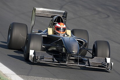 Vers la création de la Formula UK, série de niveau GP2