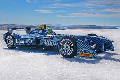 Galeria: di Grassi pilota Fórmula E no gelo da Groelândia