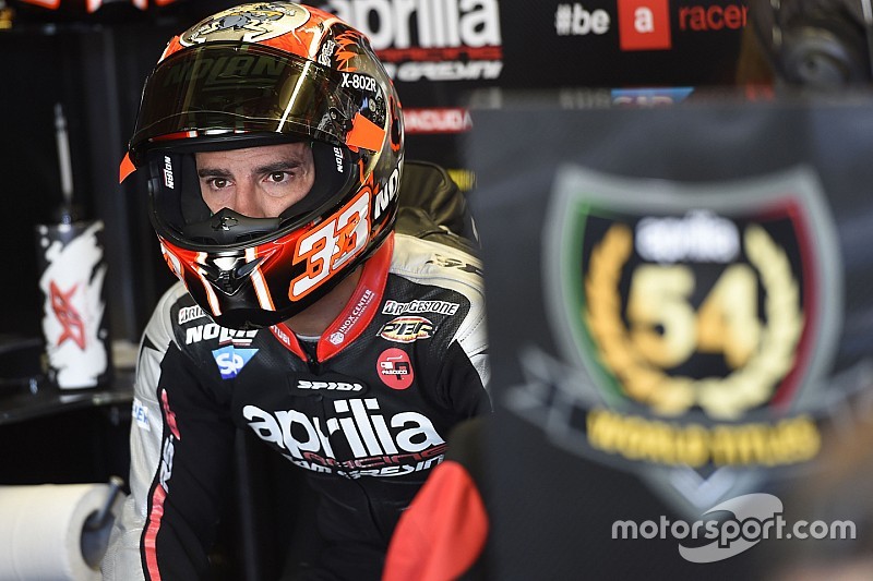 Marco Melandri resmi berlabuh di Ducati