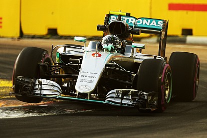 Singapore, Libere 2: c'è Rosberg, ma Ferrari e Red Bull sono vicine