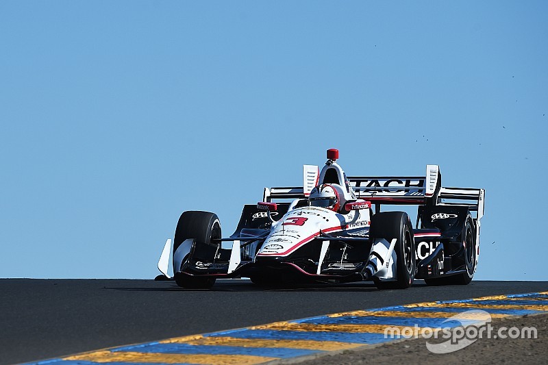 IndyCar Sonoma: Castroneves leidt de dans tijdens vrijdagtrainingen