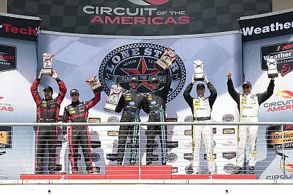 Irmãos Taylor vencem, Fittipaldi é 3° e disputa embola