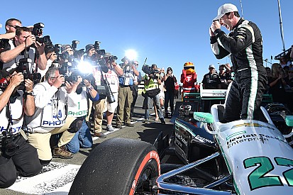 Pagenaud centra la pole a Sonoma nel poker Penske. Power solo 4°