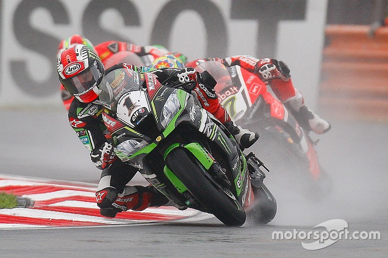 Superbike-WM Lausitz: Rea-Sieg und Sykes-Sturz bei Regen