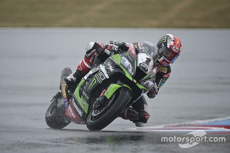 WSBK Lausitzring: Rea juara di trek basah, De Angelis naik podium