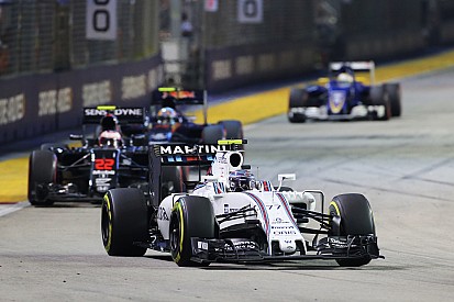 Le harnais de Bottas a failli se détacher en pleine course