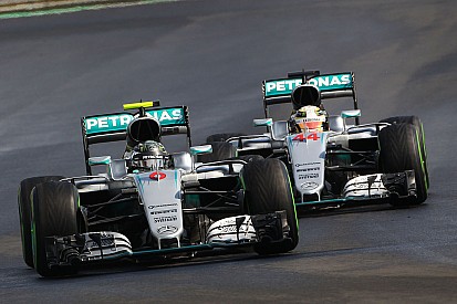 Mercedes AMG F1 Champion à Sepang si...