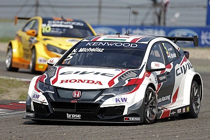 WTCC Shanghai: Honda memenangkan MAC3 setelah mobil Citroen Bennani gagal start