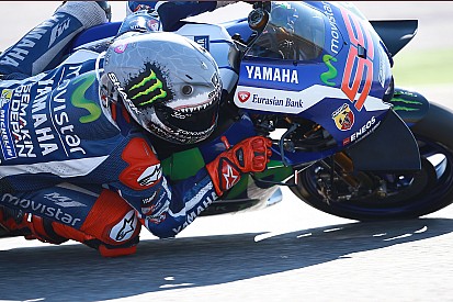 3º, Lorenzo reconhece vantagem de Márquez: "nível incrível"
