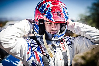 Hunt gets privateer Peugeot for Dakar 2017