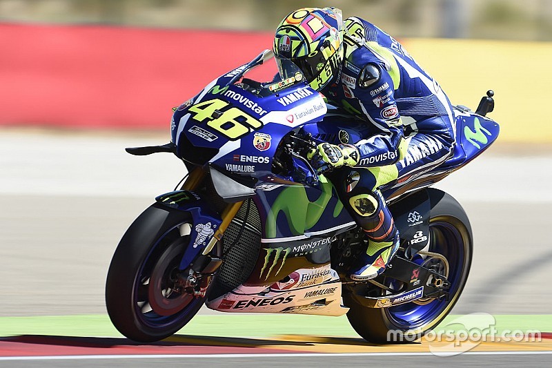 Rossi telah berpikir untuk bertahan di MotoGP