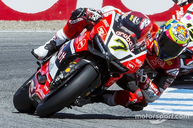 Magny-Cours, Libere 2: bis di Ducati e Davies. MV e Camier secondi