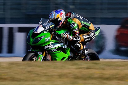 Magny-Cours, Libere 2: bis del team Puccetti con Sofuoglu e Krummenacher