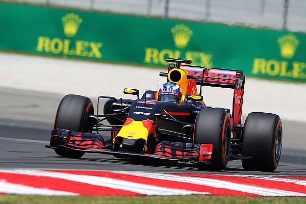 Course - Ricciardo tire les marrons du feu de Hamilton !