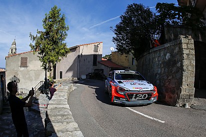 Neuville a dû "tout donner, presque tout le temps"
