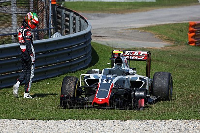 Haas: "Meer aan de hand dan alleen pech"