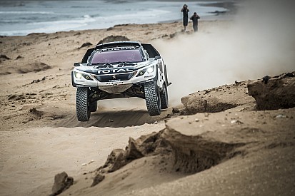 Sainz pierde 15 minutos en la segunda etapa