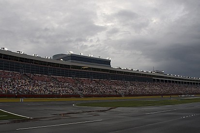 L'ouragan Matthew en invité spécial de la NASCAR Sprint Cup