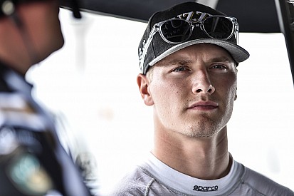 Penske contrata Newgarden para lugar de Montoya na Indy