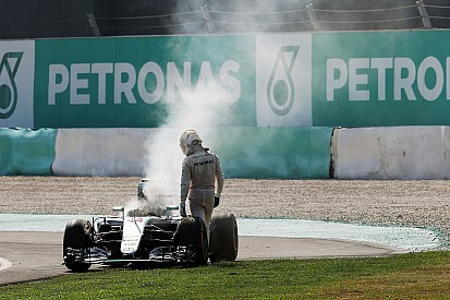Mercedes ubah parameter mesin setelah insiden di Malaysia