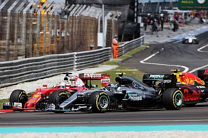 Vettel tegaskan dirinya tidak membalap terlalu agresif