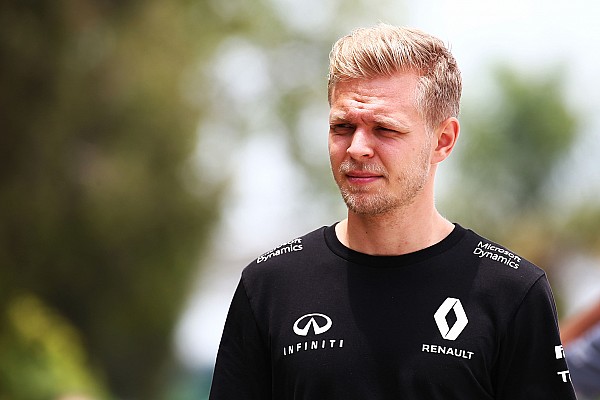Magnussen le da m&aacute;s tiempo a Renault para que se decida